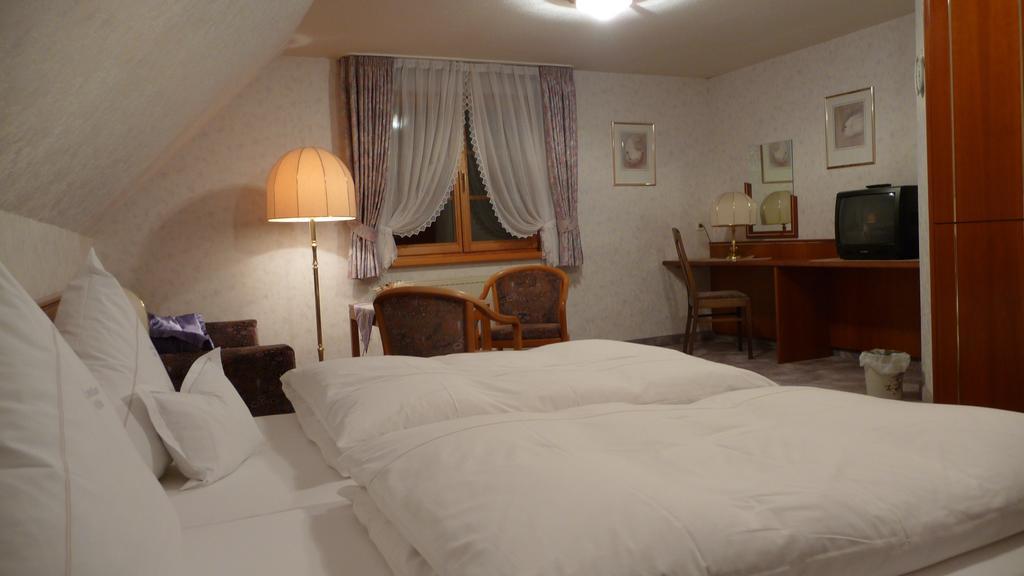 Hotel Restaurant Landhaus Koehle Neukirch  Eksteriør bilde